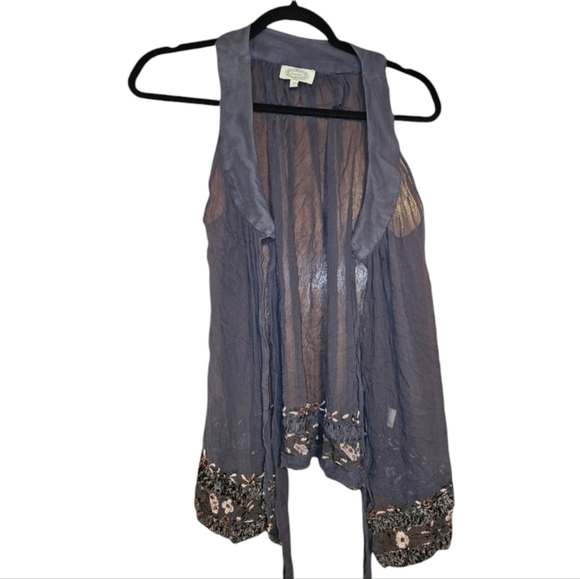 Sheer Embroidered Boho Chic Top - Picture 3 of 5